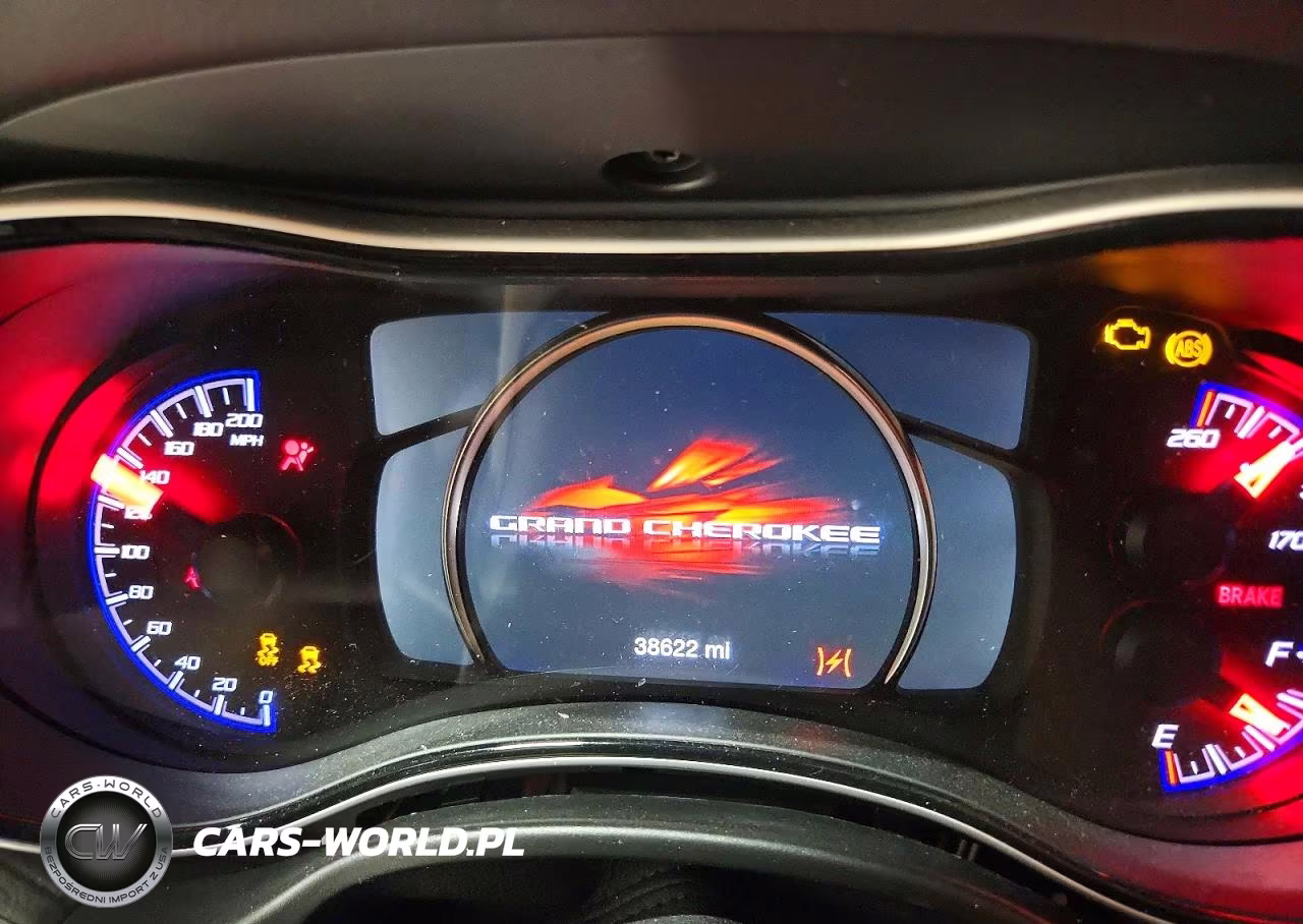 2020 Jeep Grand Cherokee Trackhawk VIN:1C4RJFN96LC339010 - 9