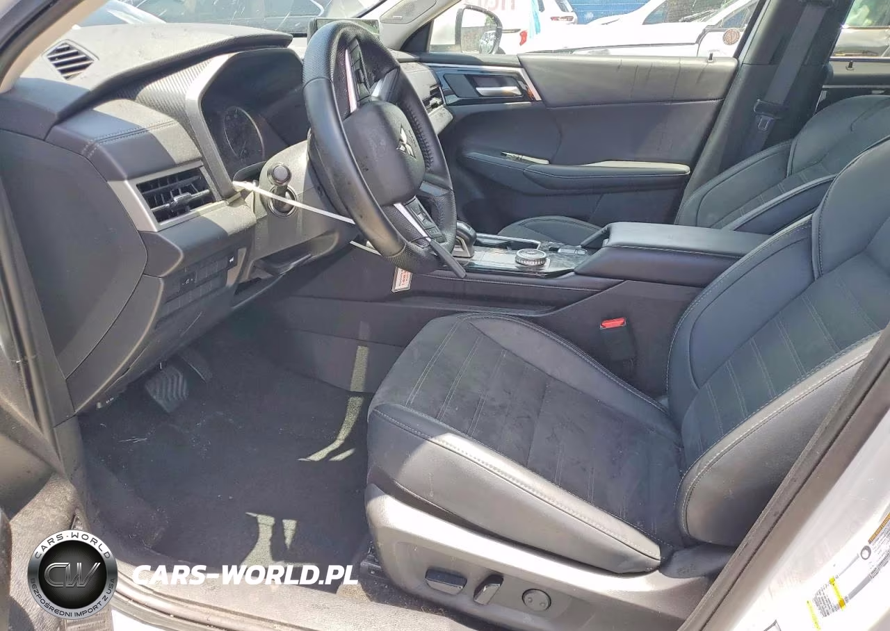 2025 Mitsubishi Outlander Se VIN:JA4J3VA88SZ014640 - 7