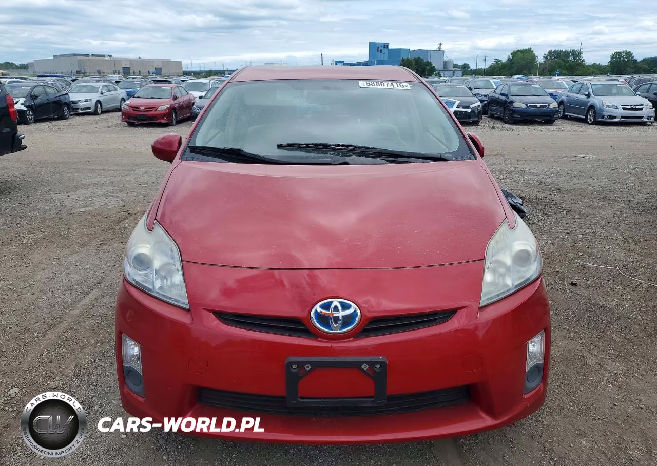 2011 Toyota Prius Two VIN:JTDKN3DUXB0313911 - 5