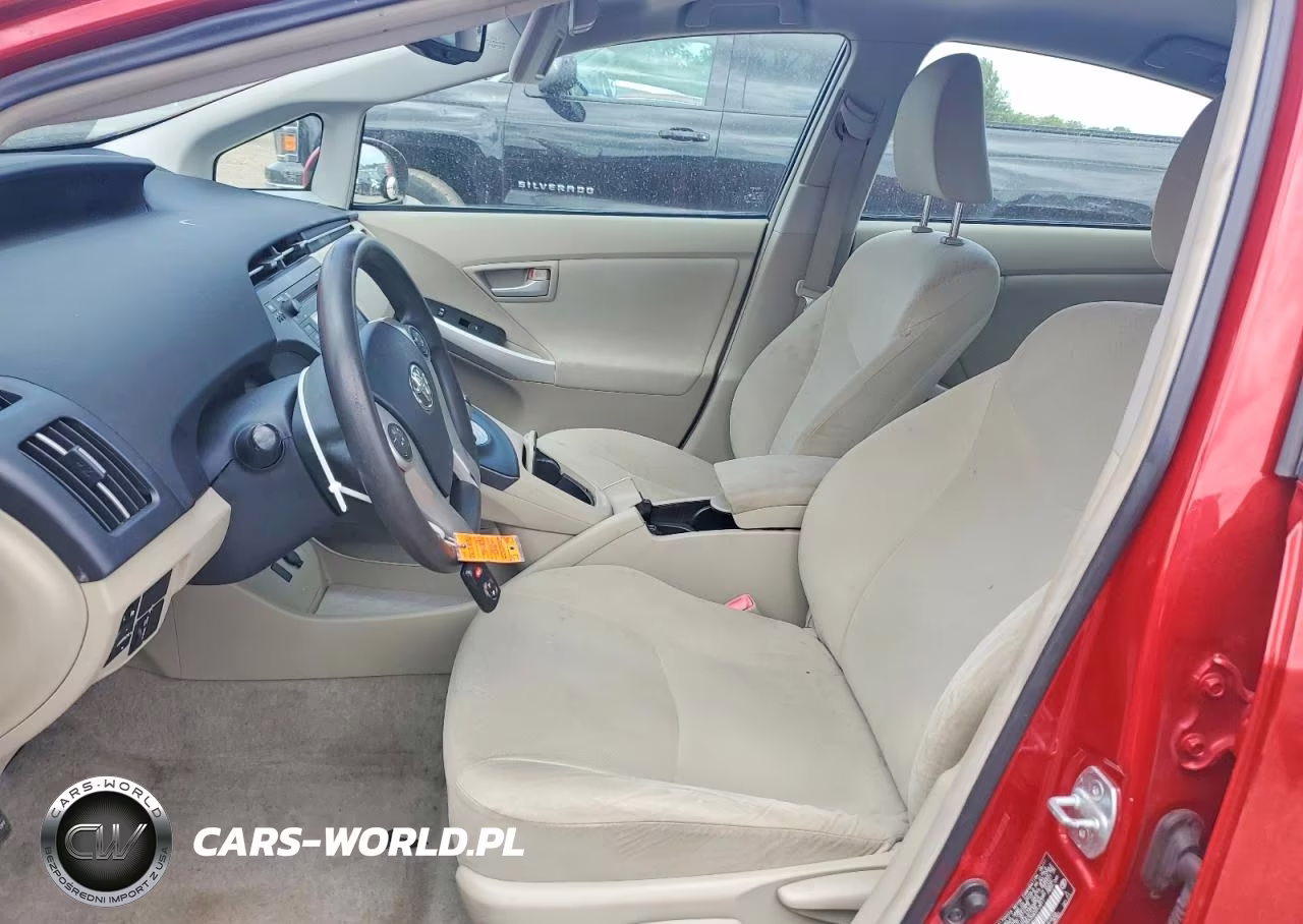 2011 Toyota Prius Two VIN:JTDKN3DUXB0313911 - 7