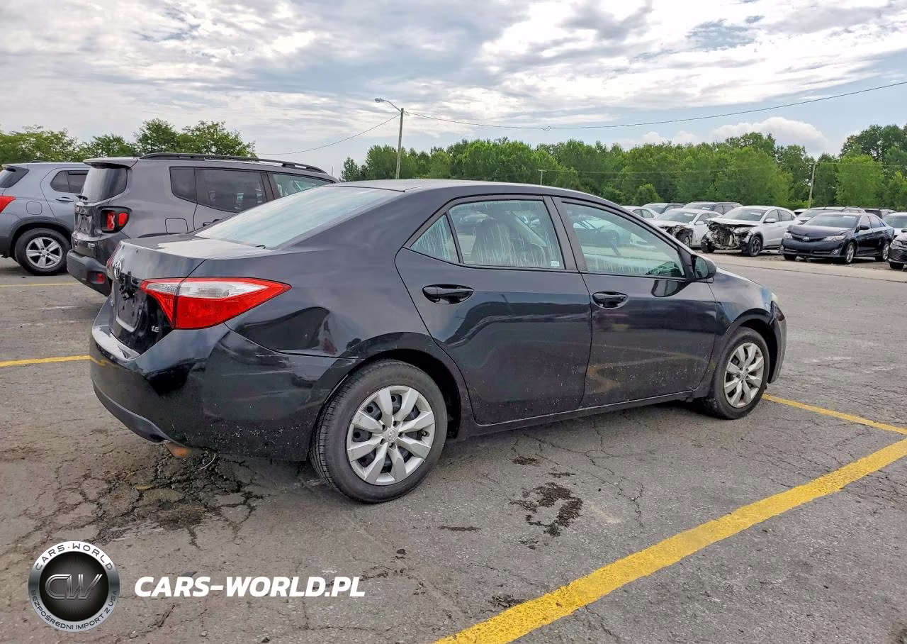 2014 Toyota Corolla Le VIN:5YFBURHE2EP144096 - 3