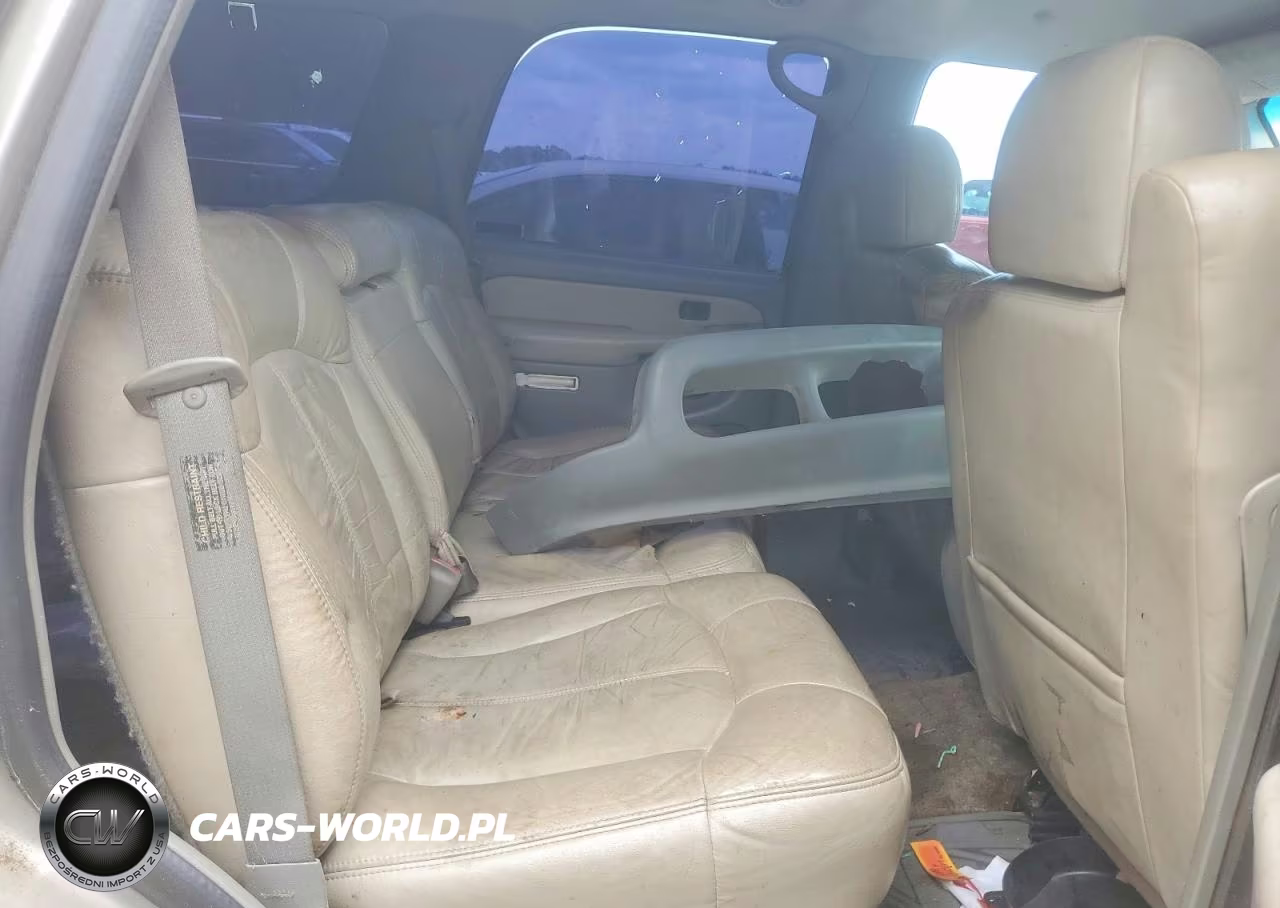 2000 Chevrolet Tahoe K1500 VIN:1GNEK13TXYJ150755 - 10