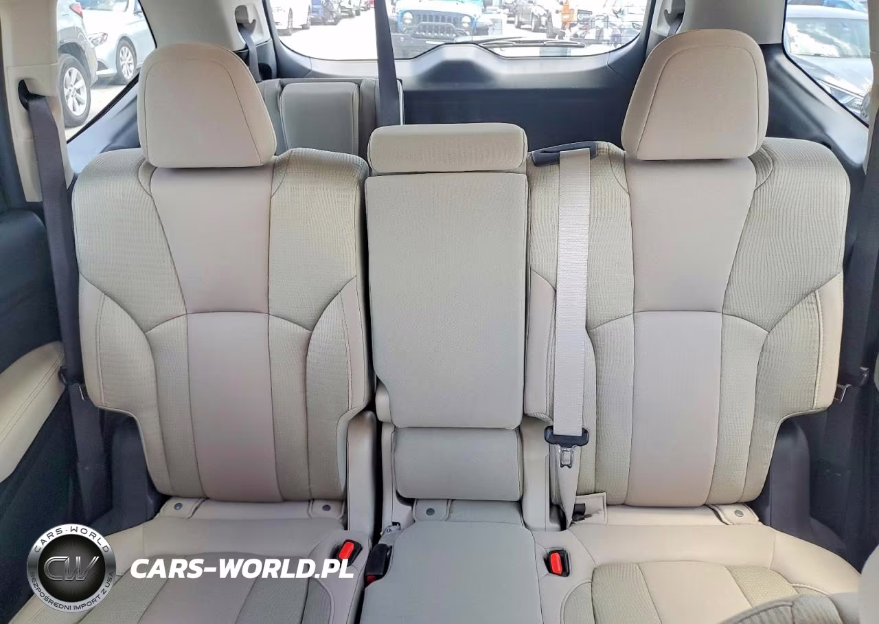 2025 Subaru Ascent Premium VIN:4S4WMAAD1S3427755 - 10