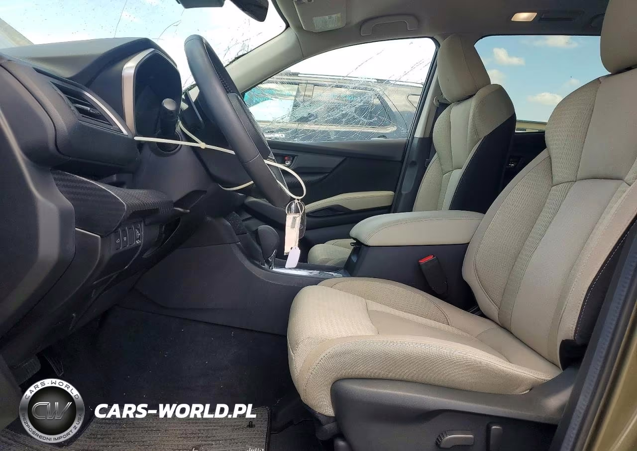 2025 Subaru Ascent Premium VIN:4S4WMAAD1S3427755 - 7