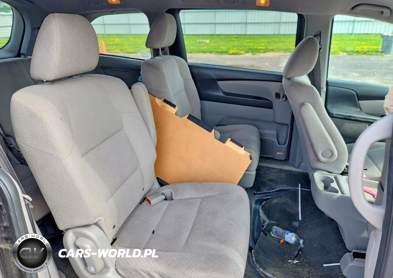 2016 Honda Odyssey Lx VIN:5FNRL5H20GB092577 - 11