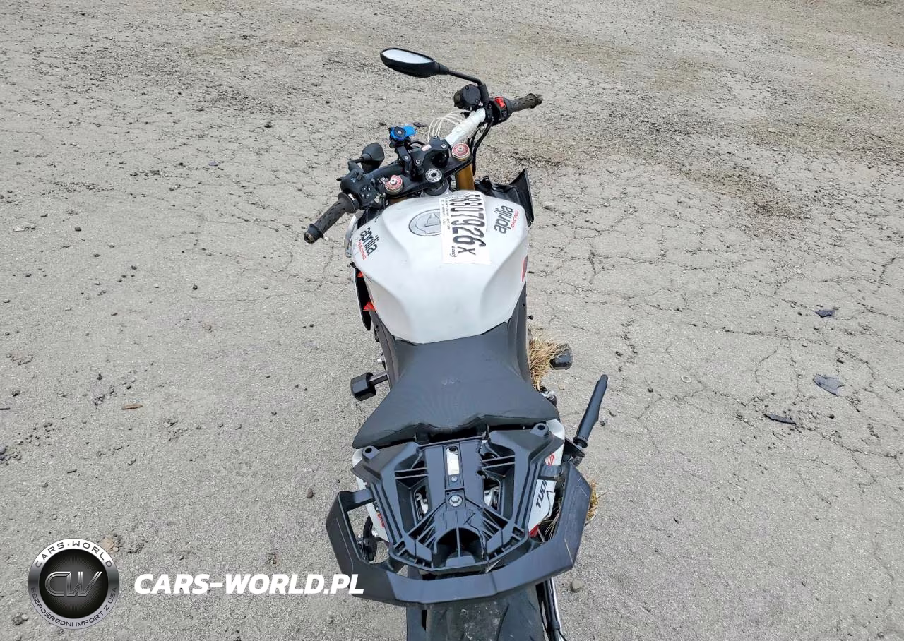 2022 Aprilia Tuono V4 1100 VIN:ZD4KZUA09NS000373 - 6