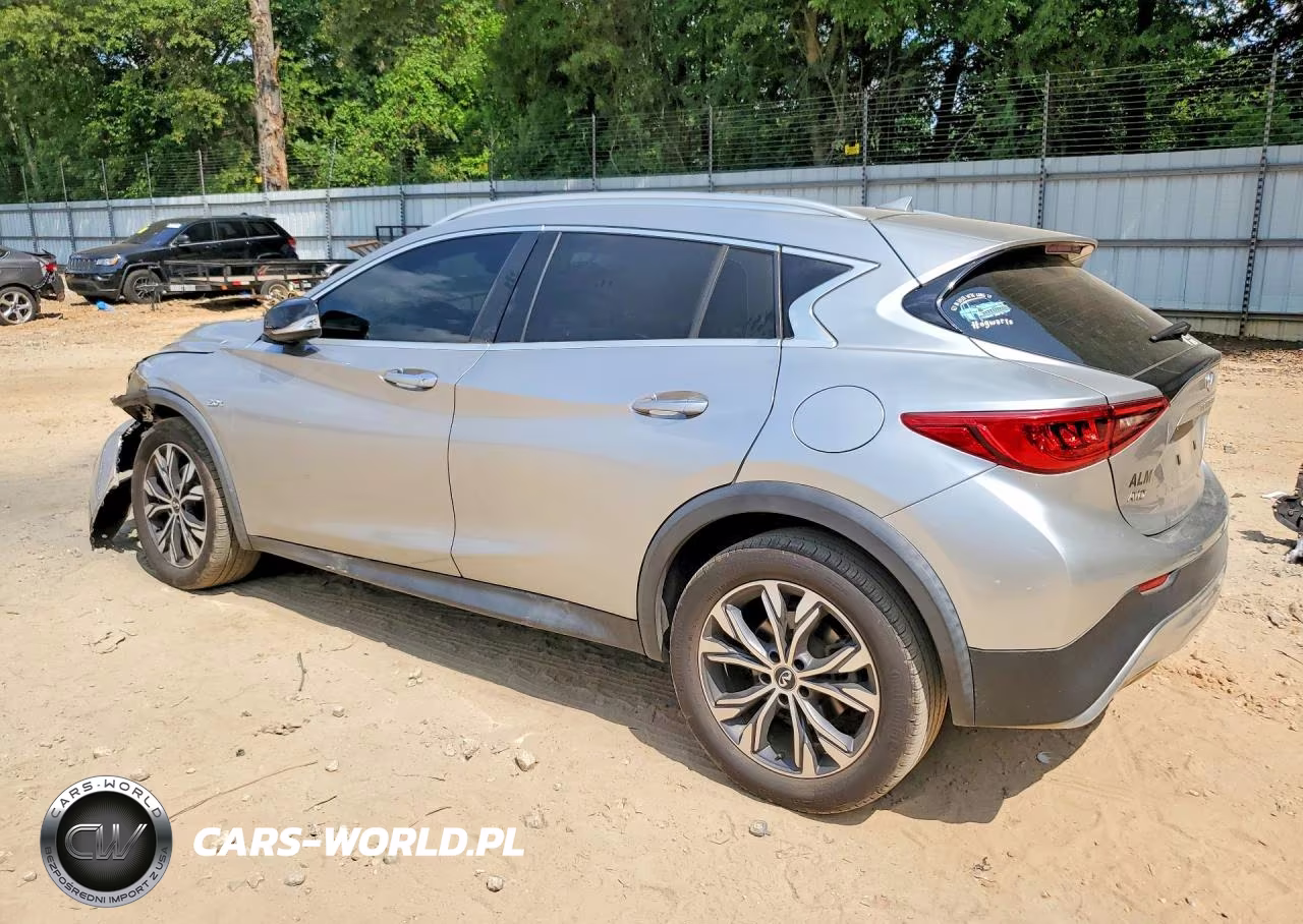 2017 Infiniti Qx30 Luxury VIN:SJKCH5CR6HA039160 - 2