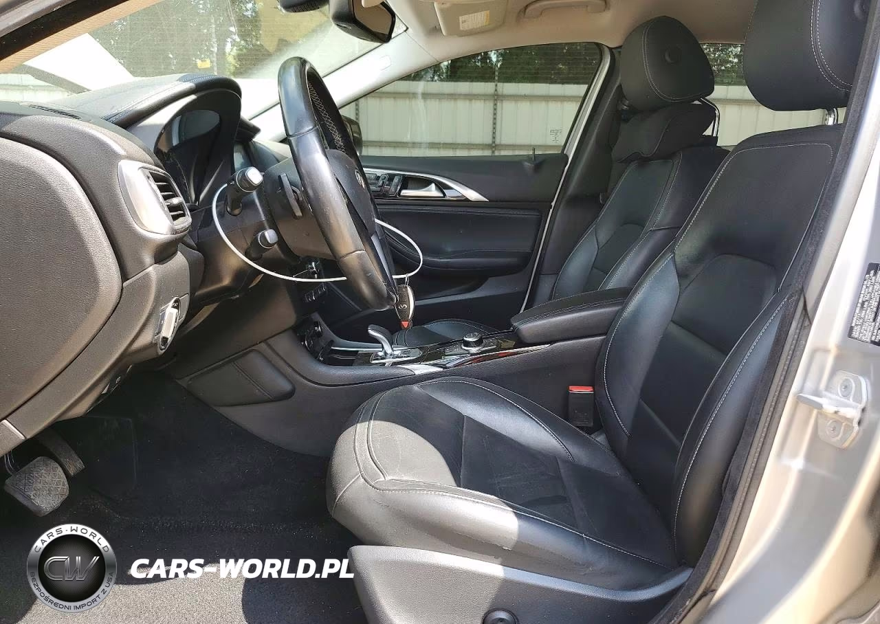 2017 Infiniti Qx30 Luxury VIN:SJKCH5CR6HA039160 - 7