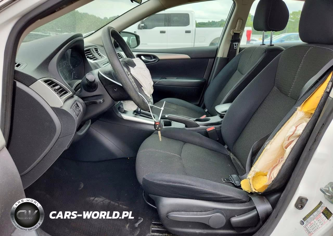 2017 Nissan Sentra S VIN:3N1AB7AP3HY265616 - 7