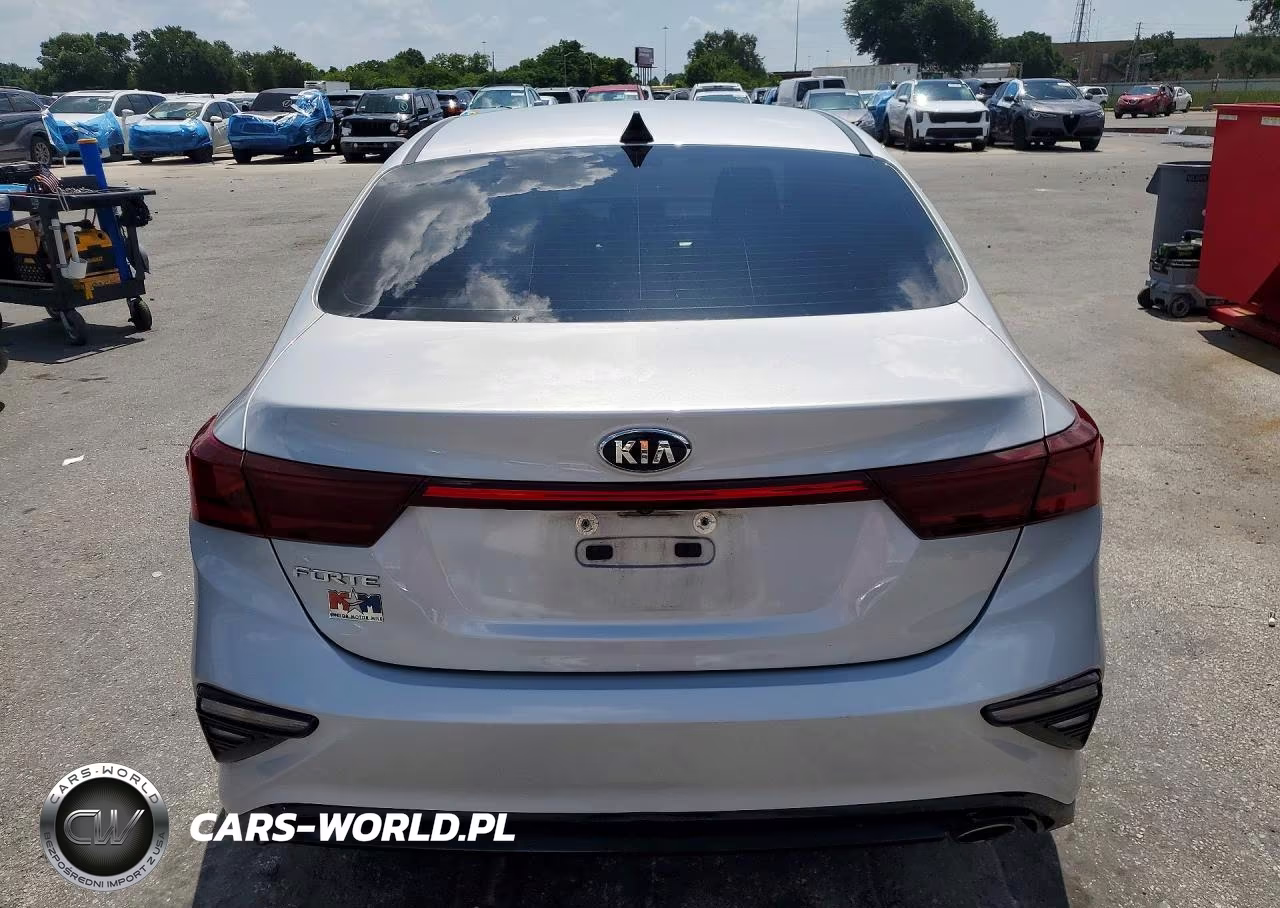 2020 Kia Forte Lxs VIN:3KPF24AD5LE246471 - 6