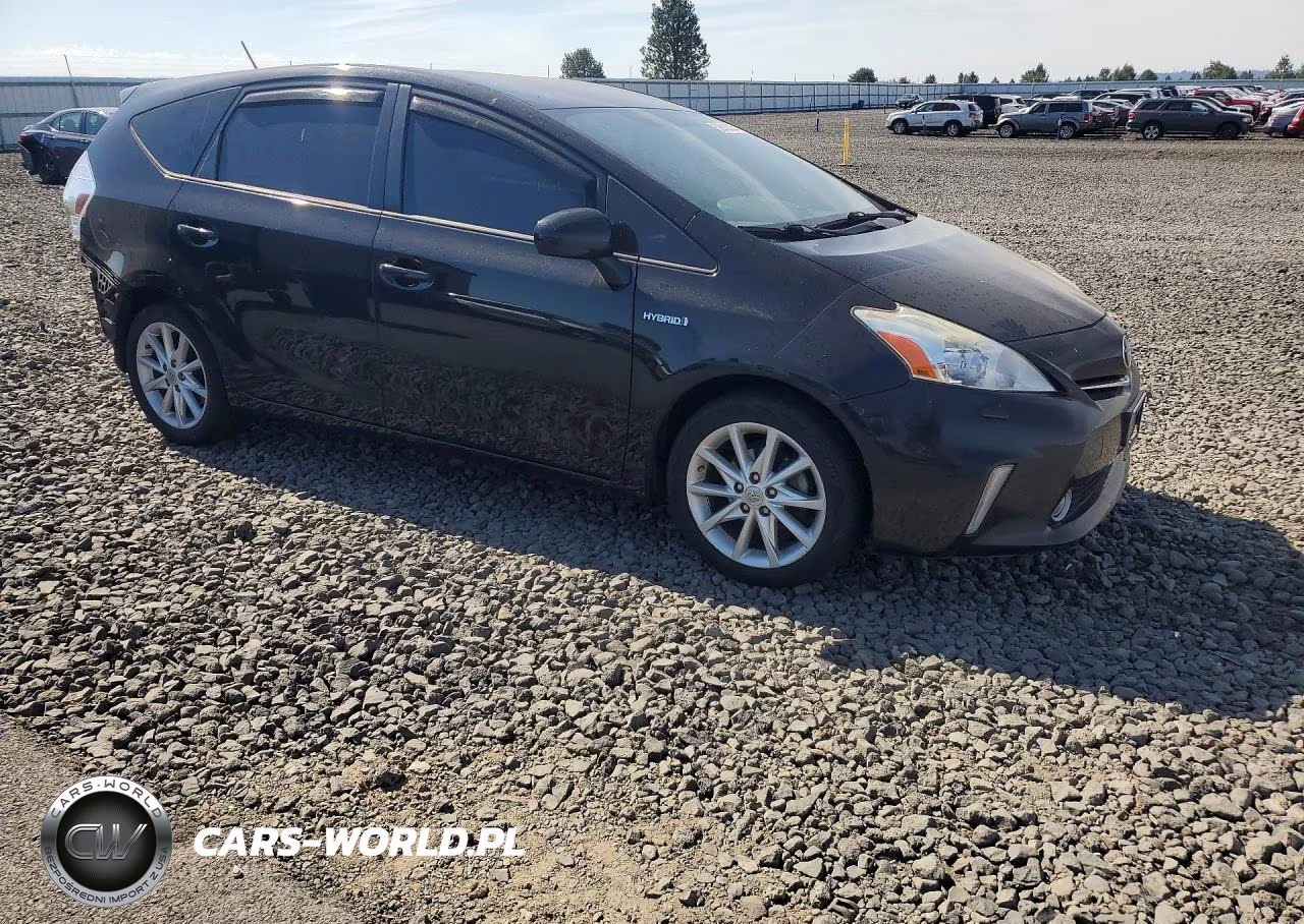 2013 Toyota Prius V Five VIN:JTDZN3EU6D3209673 - 4