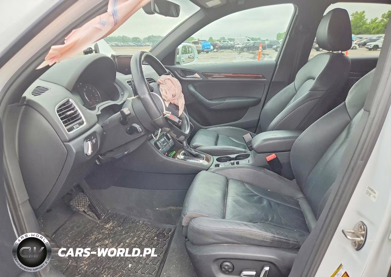 2018 Audi Q3 Premium Plus VIN:WA1HCCFS2JR005664 - 7
