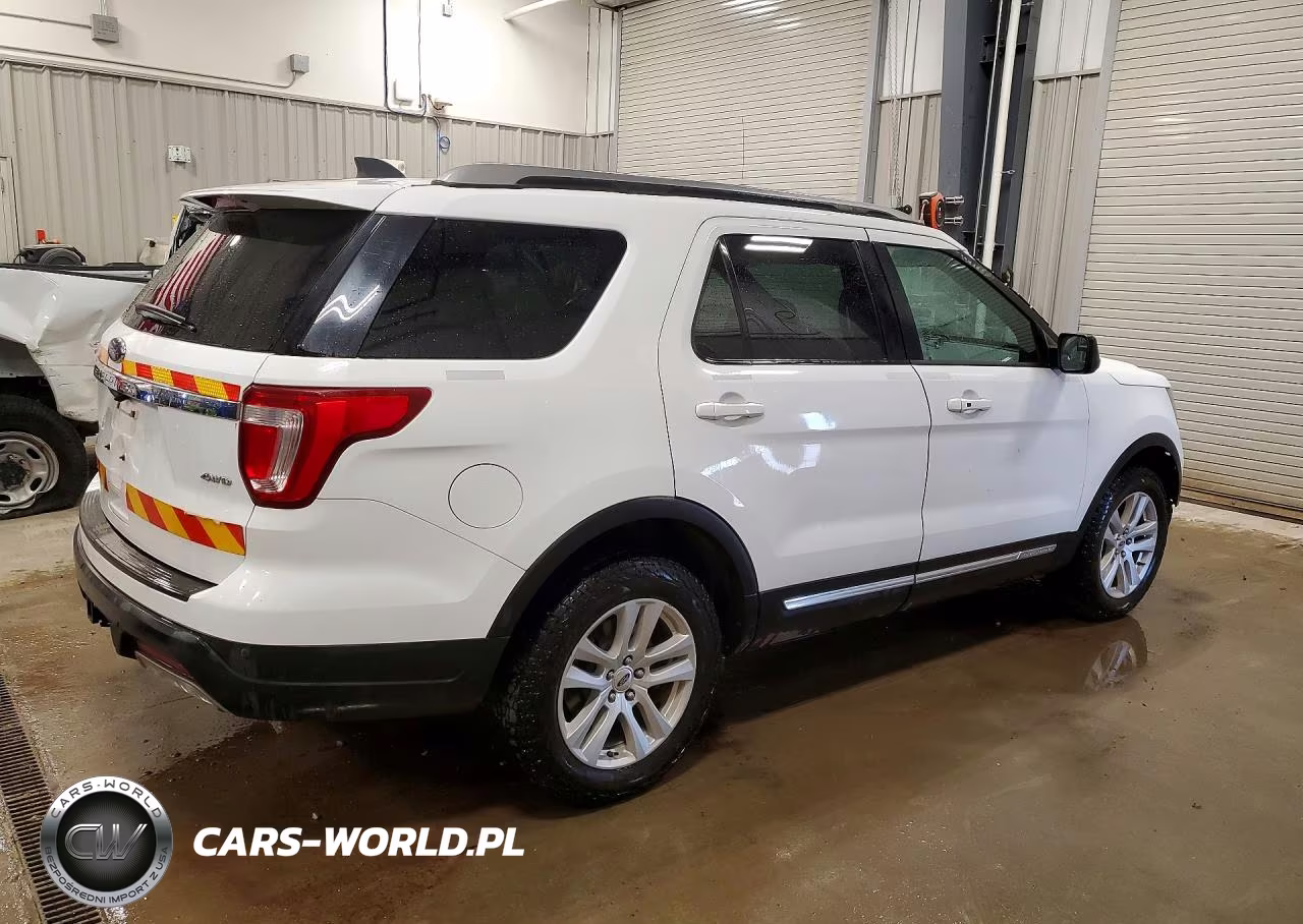 2019 Ford Explorer Xlt VIN:1FM5K8D86KGB34273 - 3