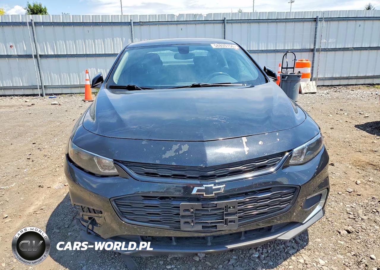 2018 Chevrolet Malibu Lt VIN:1G1ZD5STXJF158272 - 5