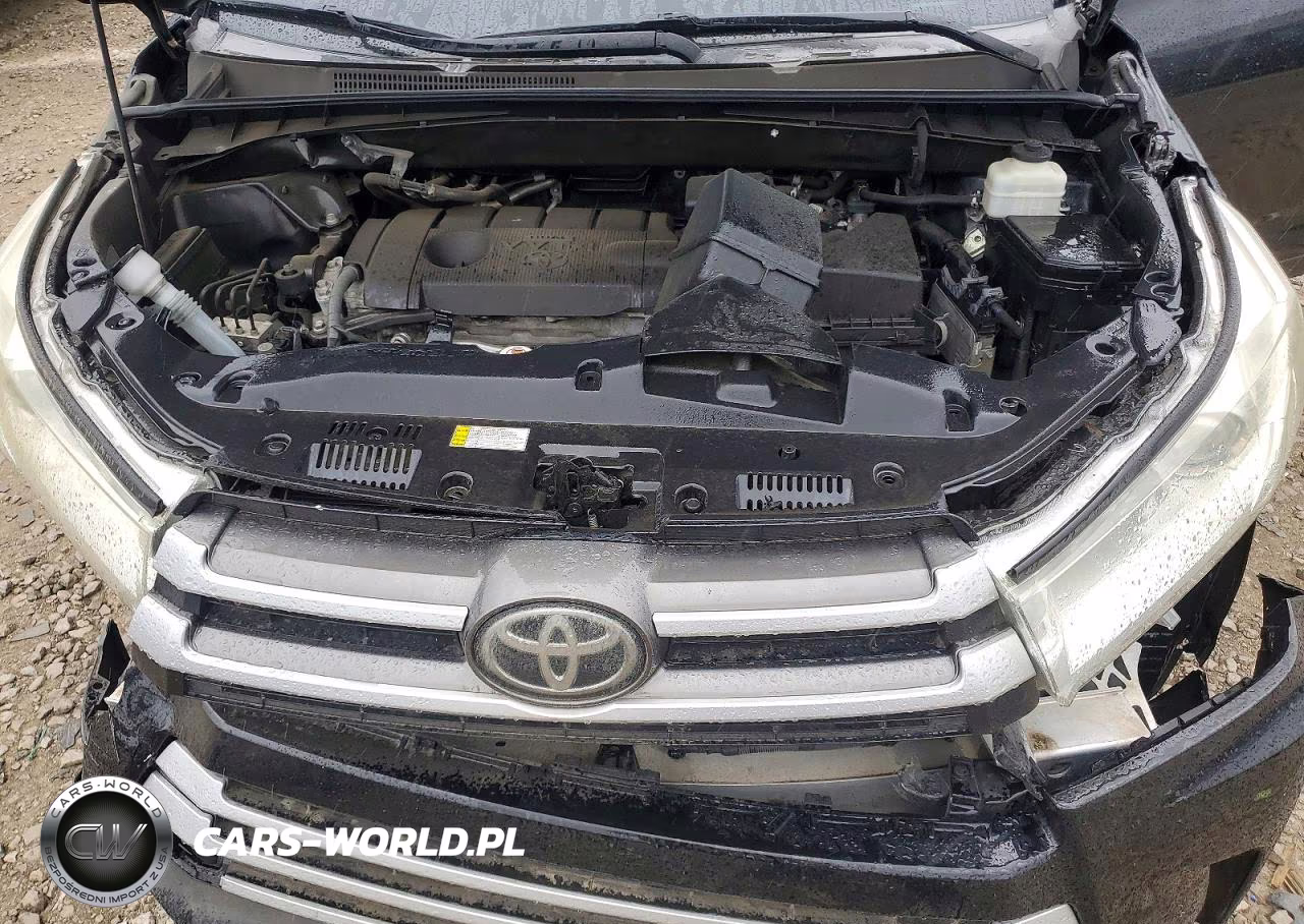 2019 Toyota Highlander Le VIN:5TDZARFH6KS052755 - 12