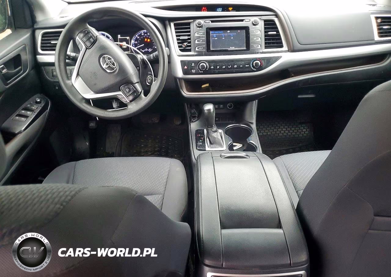 2019 Toyota Highlander Le VIN:5TDZARFH6KS052755 - 8