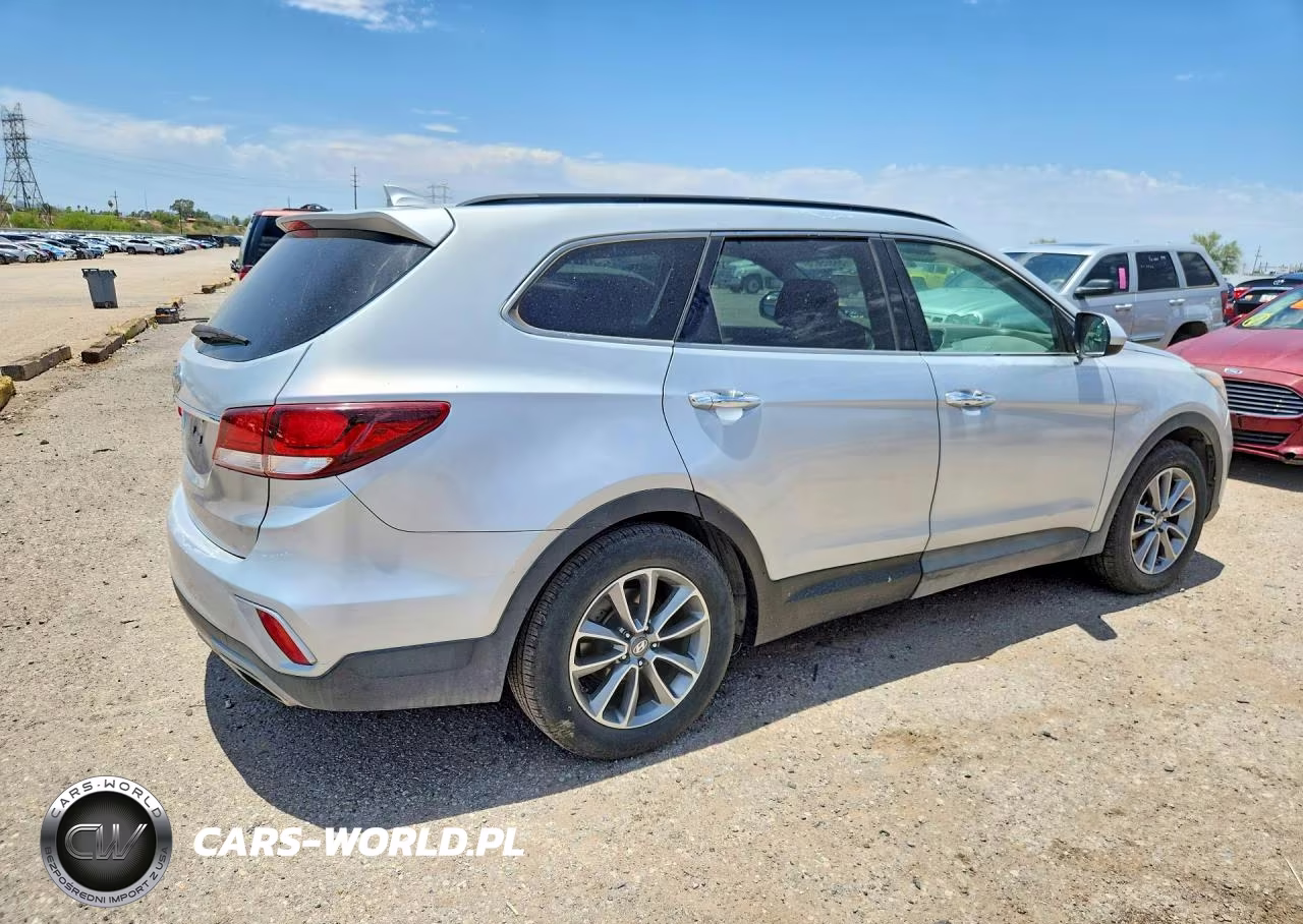 2017 Hyundai Santa Fe Se VIN:KM8SM4HF0HU205265 - 3