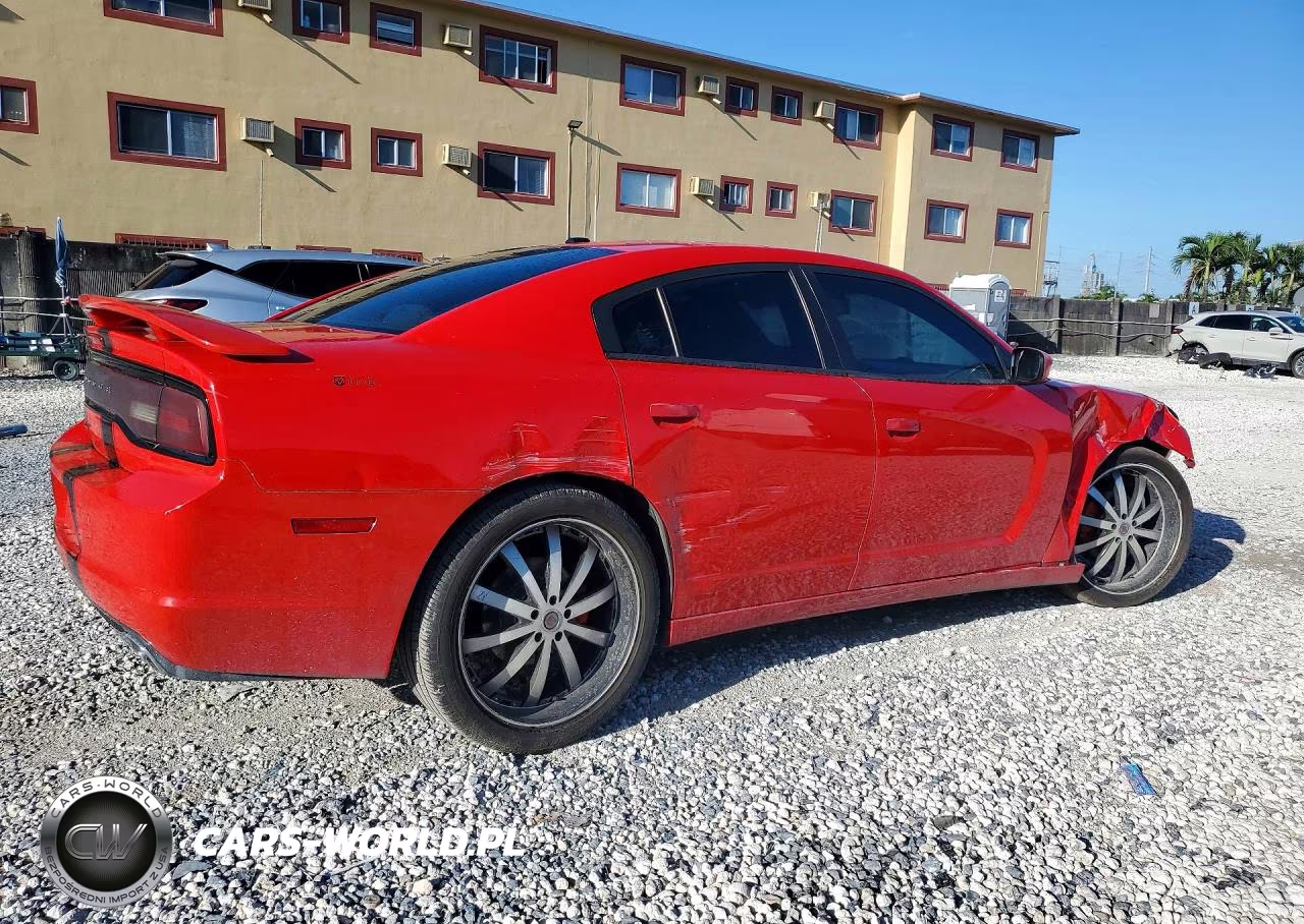 2013 Dodge Charger Sxt VIN:2C3CDXHG0DH738351 - 3