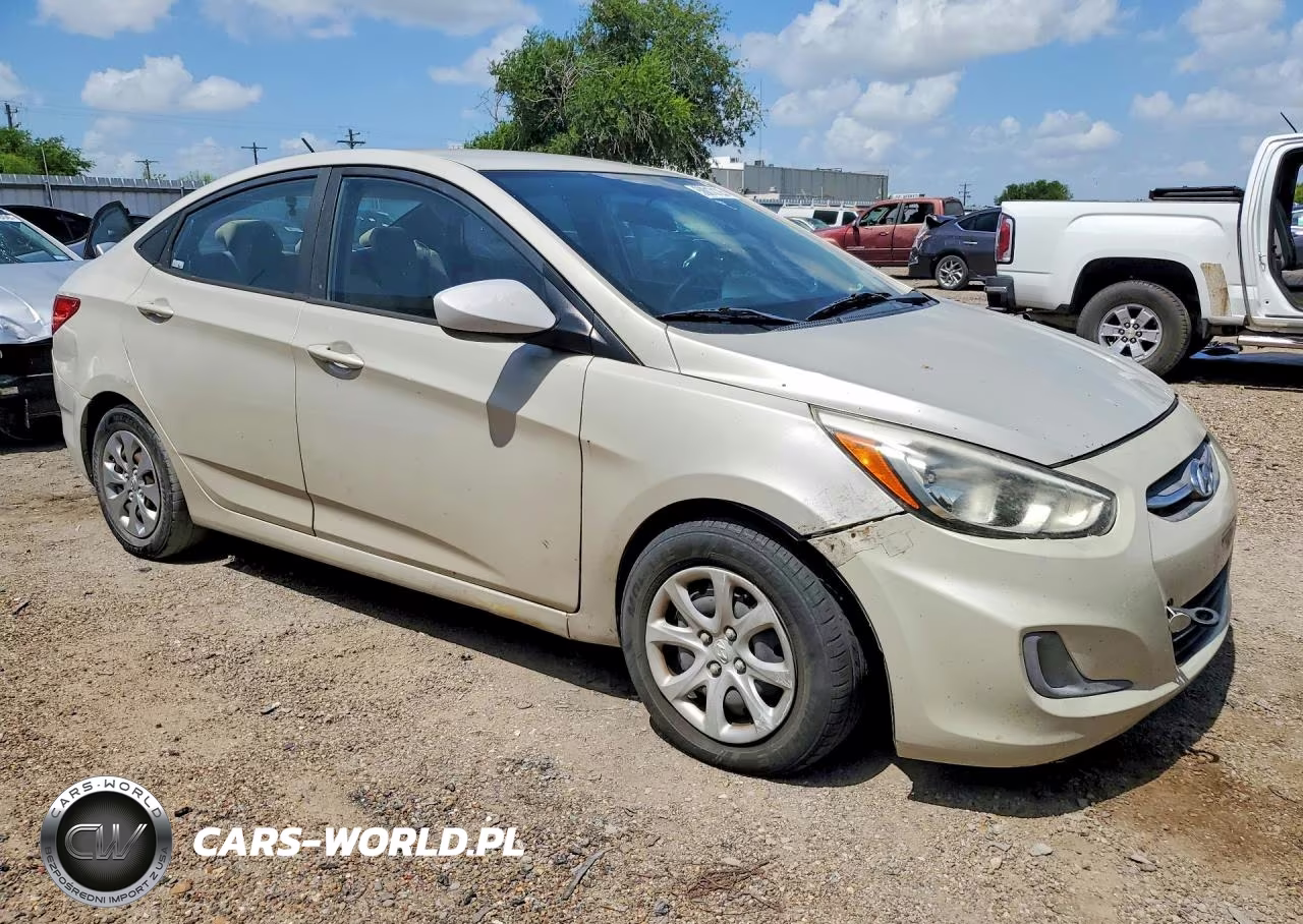 2017 Hyundai Accent Se VIN:KMHCT4AE4HU220022 - 4