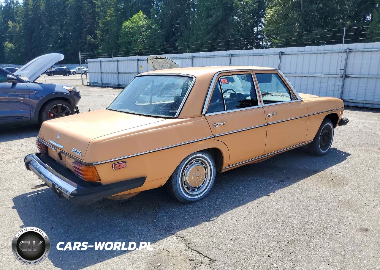 1976 Mercedes-Benz 240-Class VIN:11511710115414 - 3