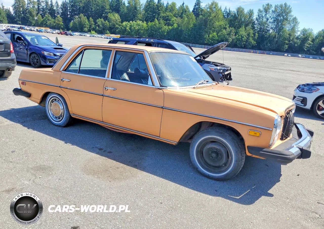 1976 Mercedes-Benz 240-Class VIN:11511710115414 - 4