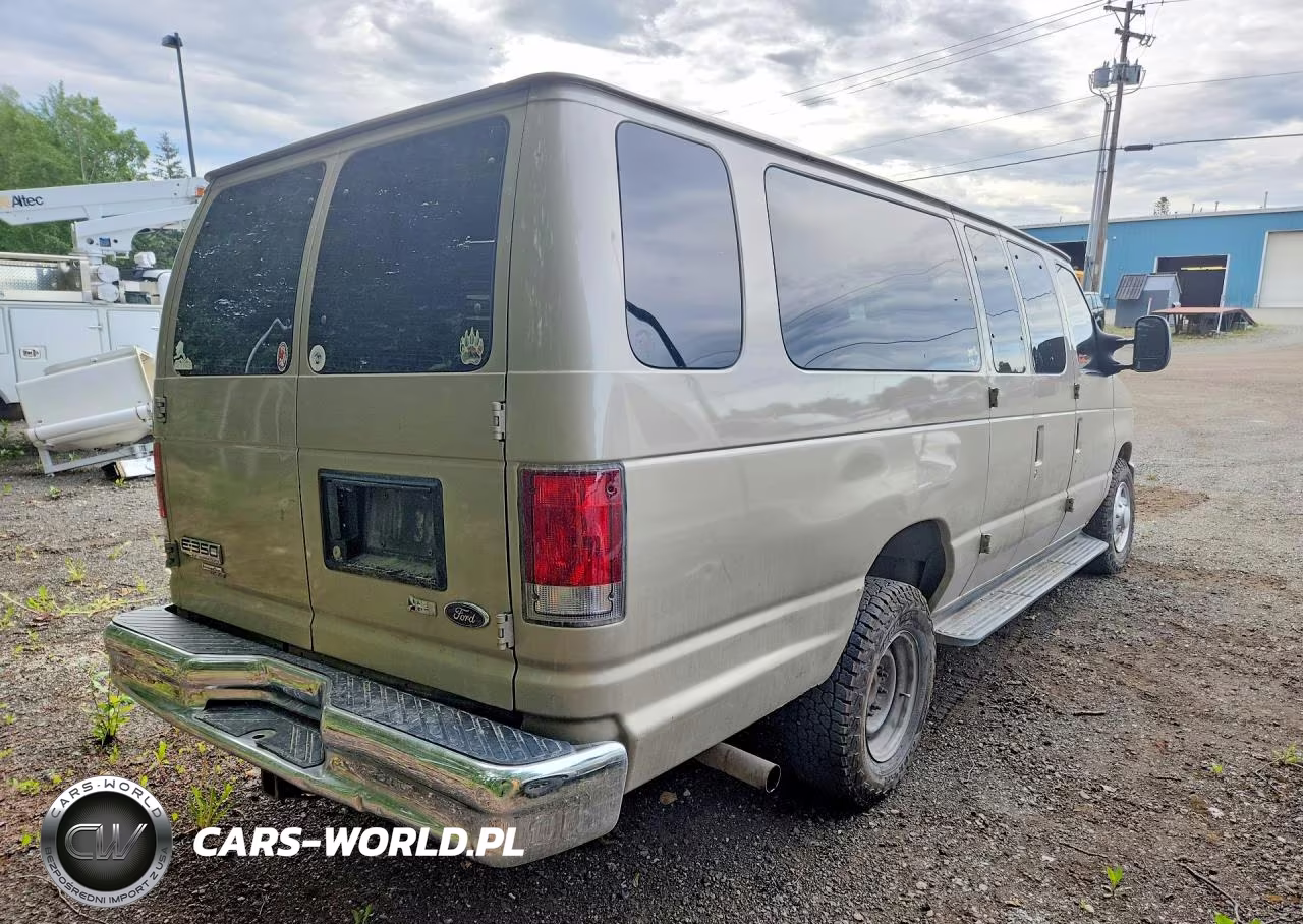 2012 Ford Econoline E350 Super Duty Wagon VIN:1FBSS3BL6CDA76951 - 3