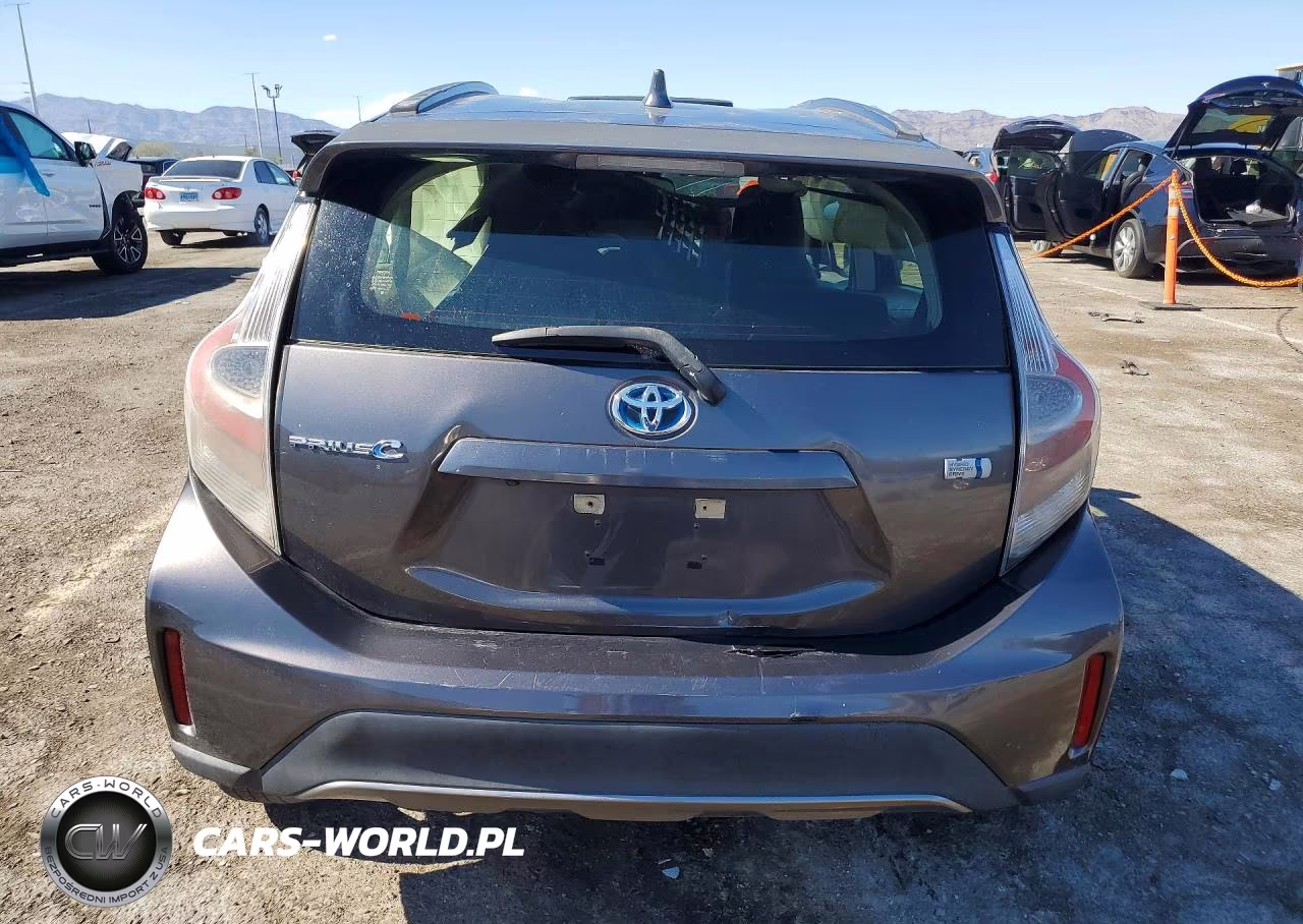 2018 Toyota Prius C One VIN:JTDKDTB38J1608463 - 6