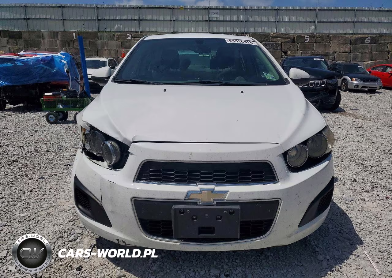 2016 Chevrolet Sonic Lt VIN:1G1JC5SH0G4182841 - 5