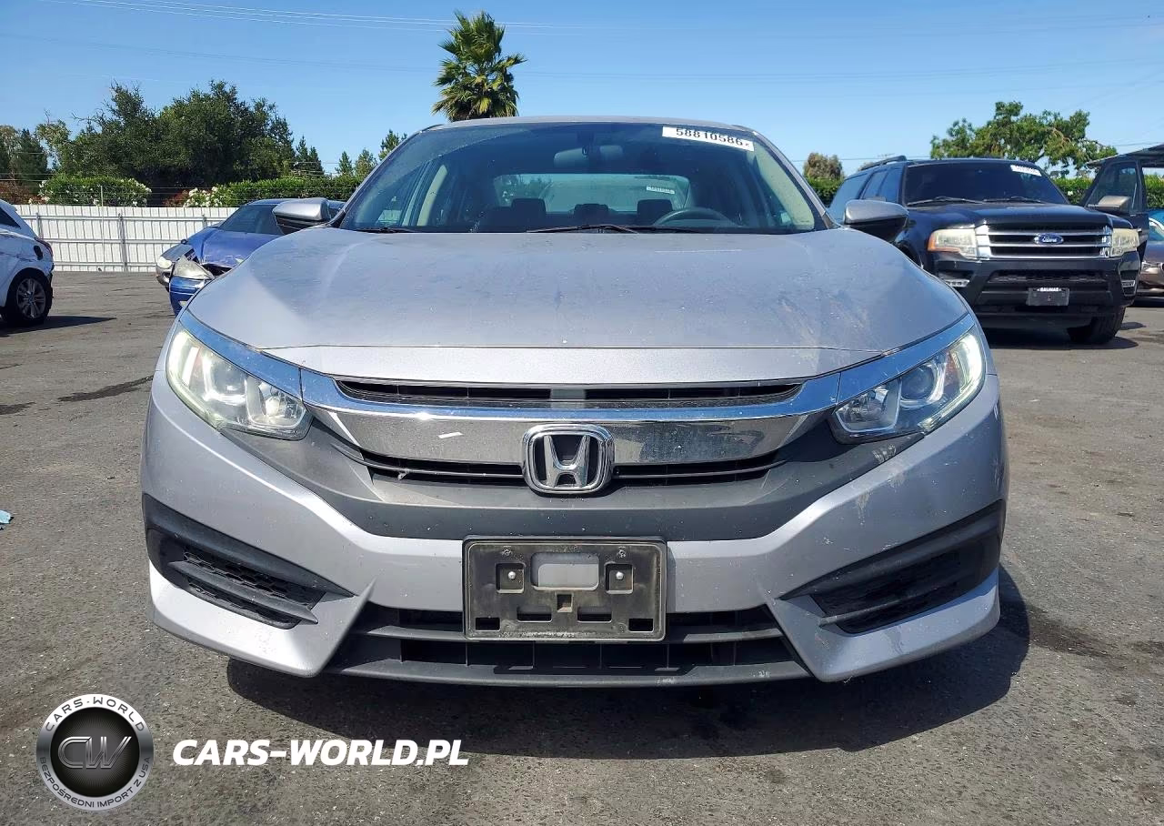 2018 Honda Civic Lx VIN:2HGFC2F54JH510737 - 5