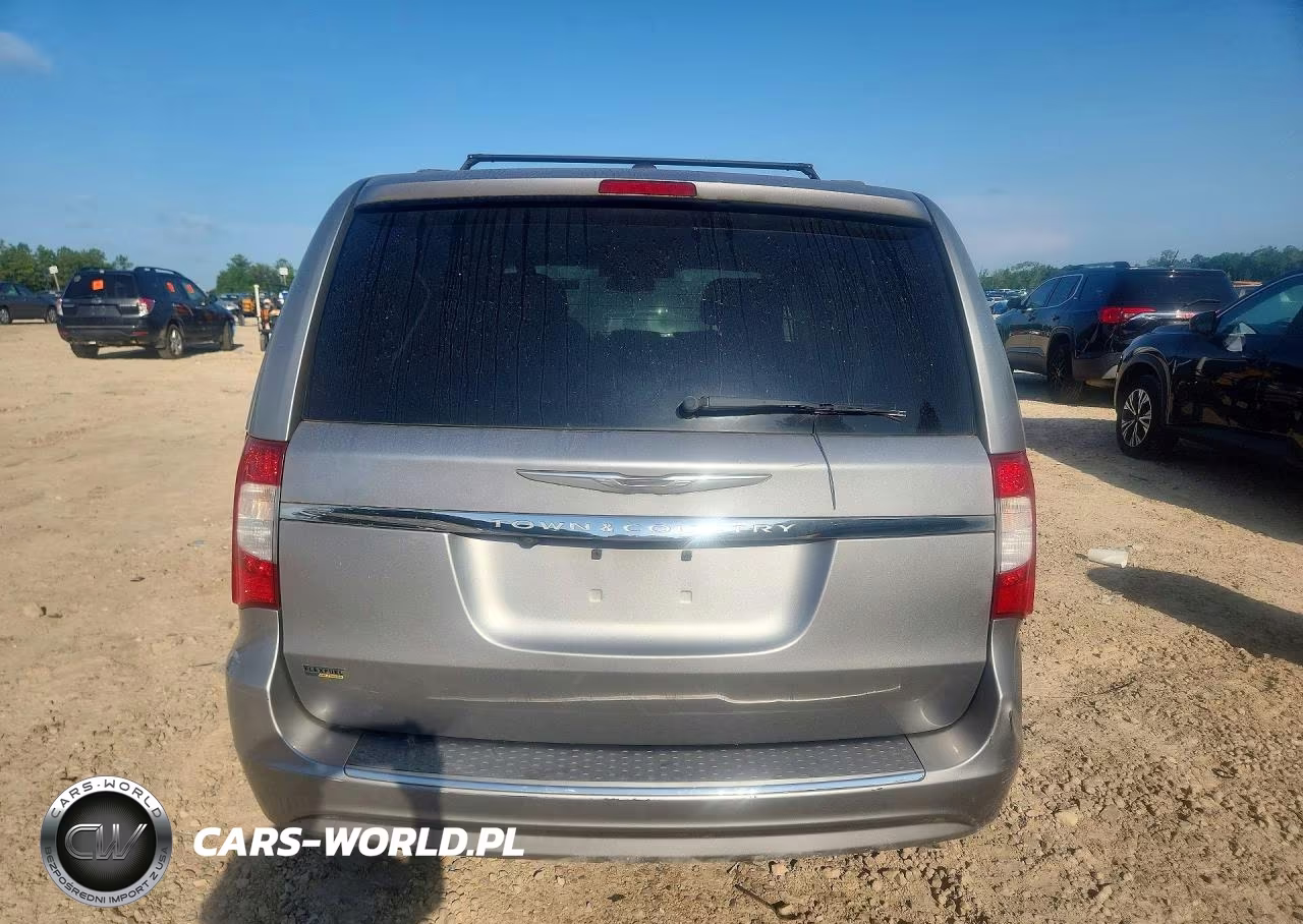 2016 Chrysler Town & Country Touring VIN:2C4RC1BG5GR229725 - 6