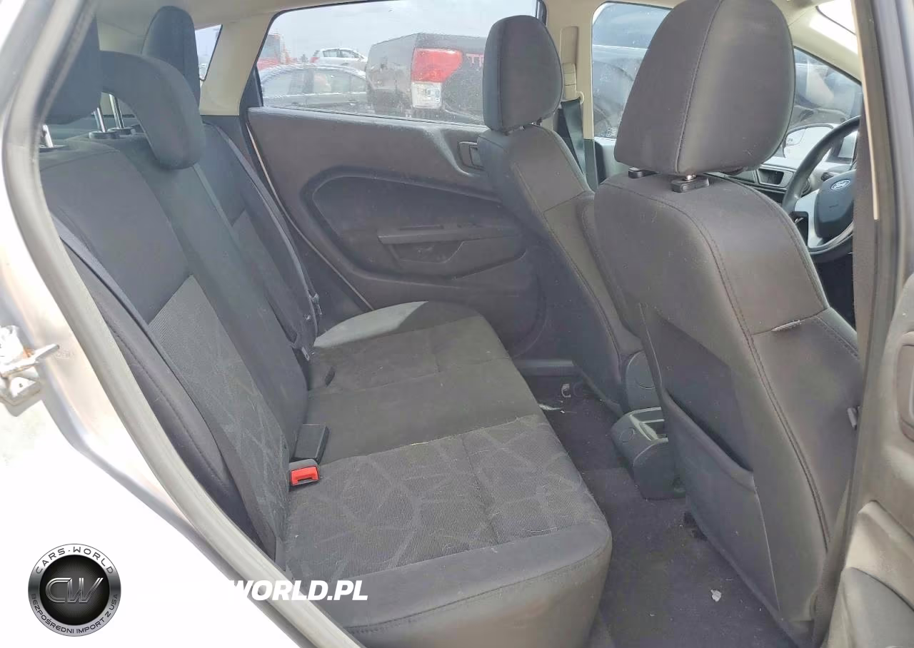 2013 Ford Fiesta S VIN:3FADP4EJXDM185205 - 10