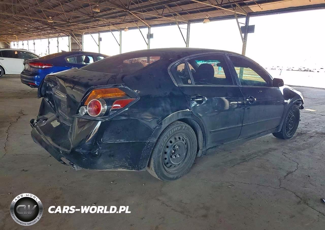 2011 Nissan Altima Base VIN:1N4AL2AP0BN503008 - 3