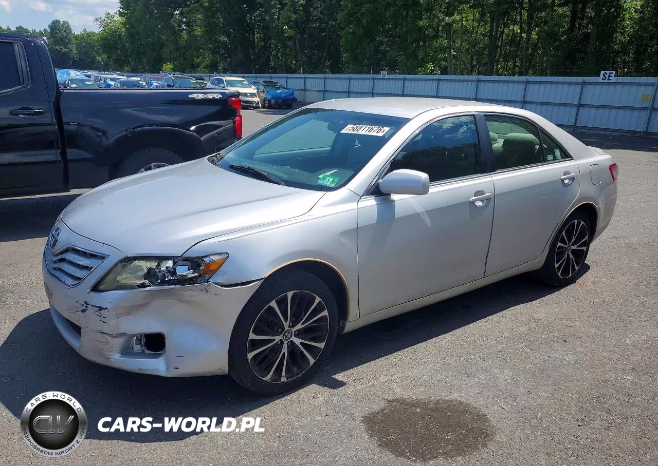 2010 Toyt Camry – zdjęcie 1 z 13