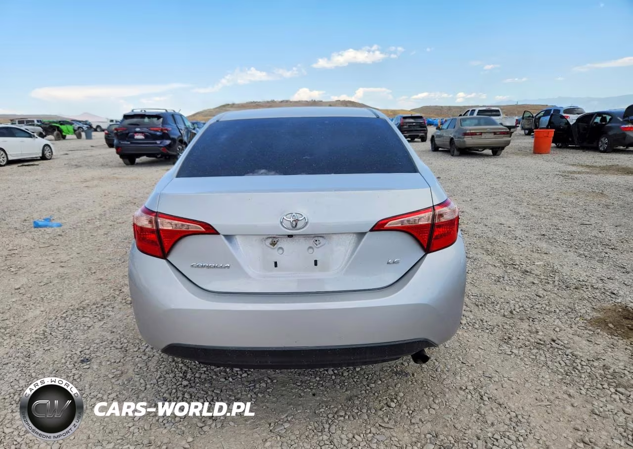 2017 Toyota Corolla Le VIN:2T1BURHE5HC760525 - 6