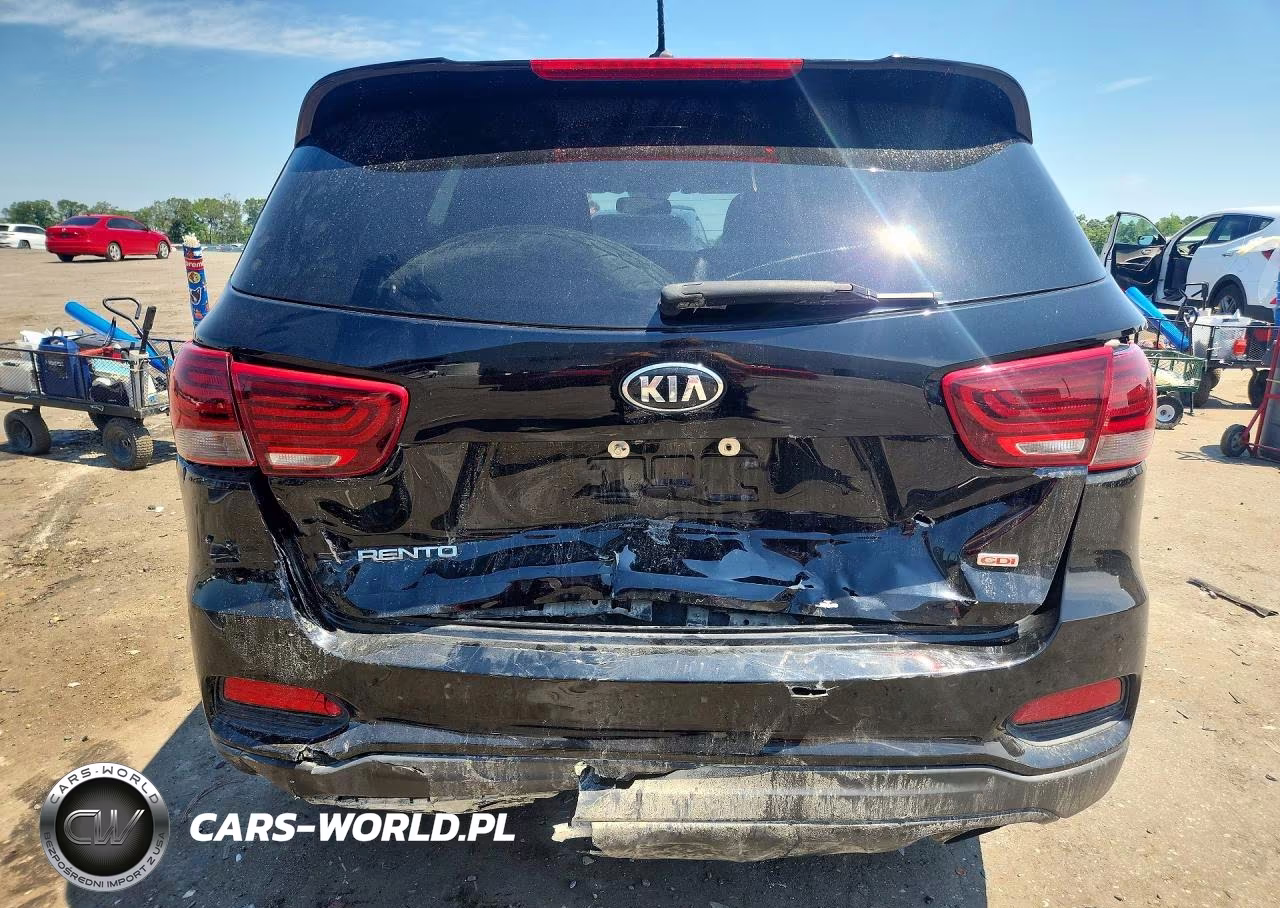 2019 Kia Sorento L VIN:5XYPG4A31KG581158 - 6