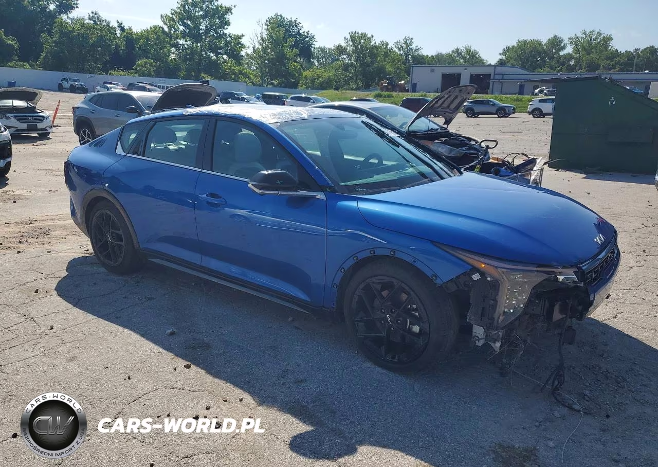 2025 Kia K4 Gt-Line Turbo VIN:3KPFW4DC2SE089018 - 4