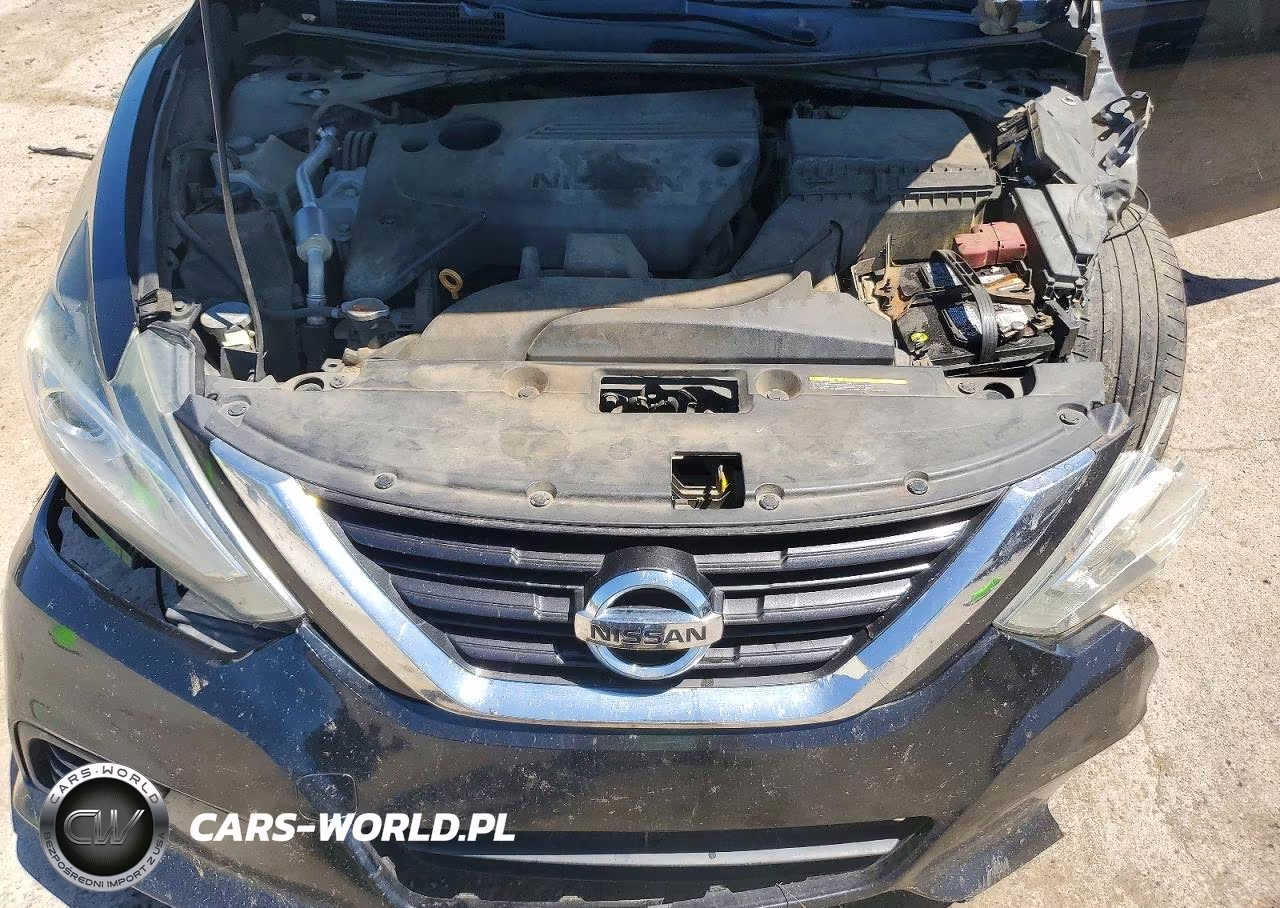 2018 Nissan Altima 2.5 S VIN:1N4AL3AP0JC117804 - 11