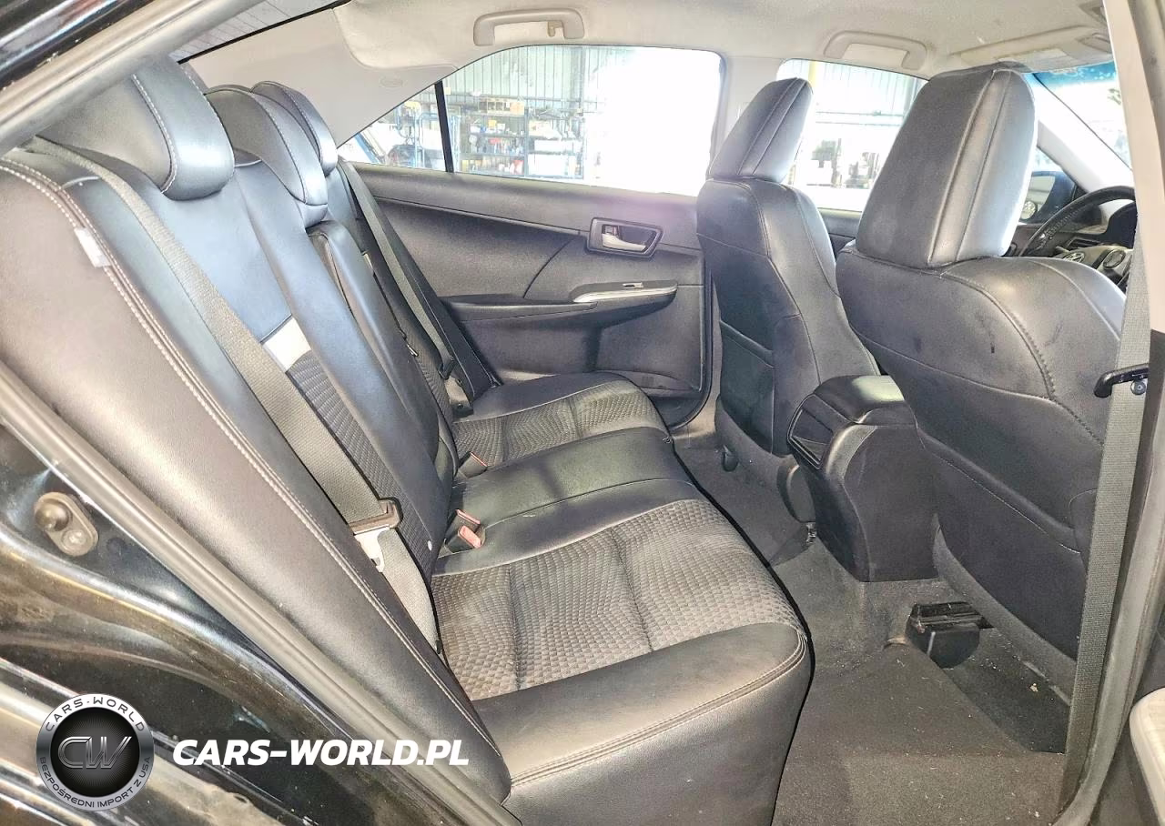 2014 Toyota Camry Se VIN:4T1BF1FK5EU452849 - 10