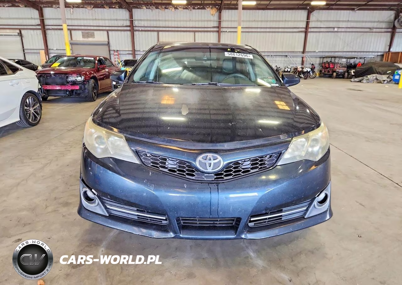 2014 Toyota Camry Se VIN:4T1BF1FK5EU452849 - 5