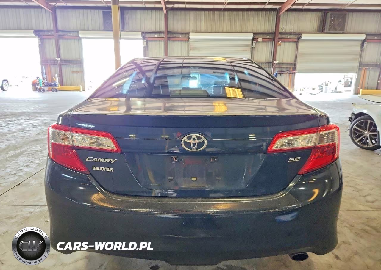 2014 Toyota Camry Se VIN:4T1BF1FK5EU452849 - 6