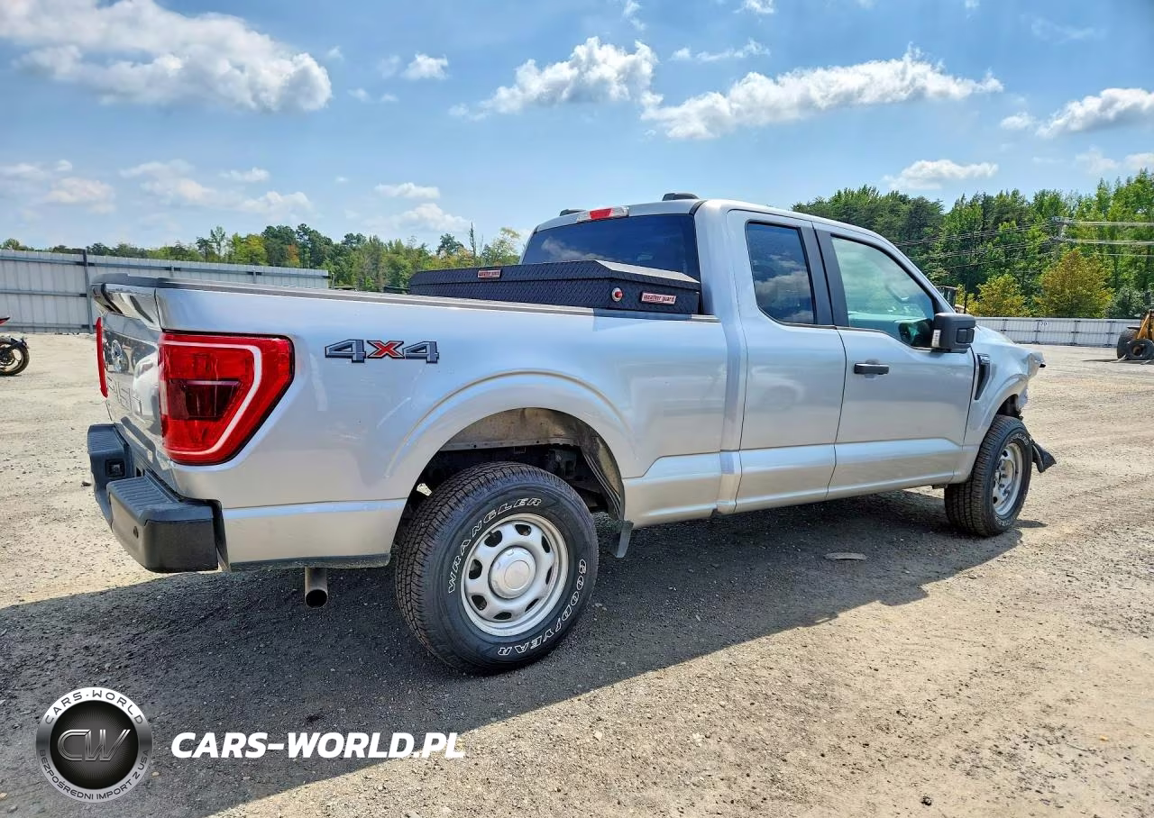 2022 Ford F150 Super Cab VIN:1FTEX1EB8NKE67163 - 3
