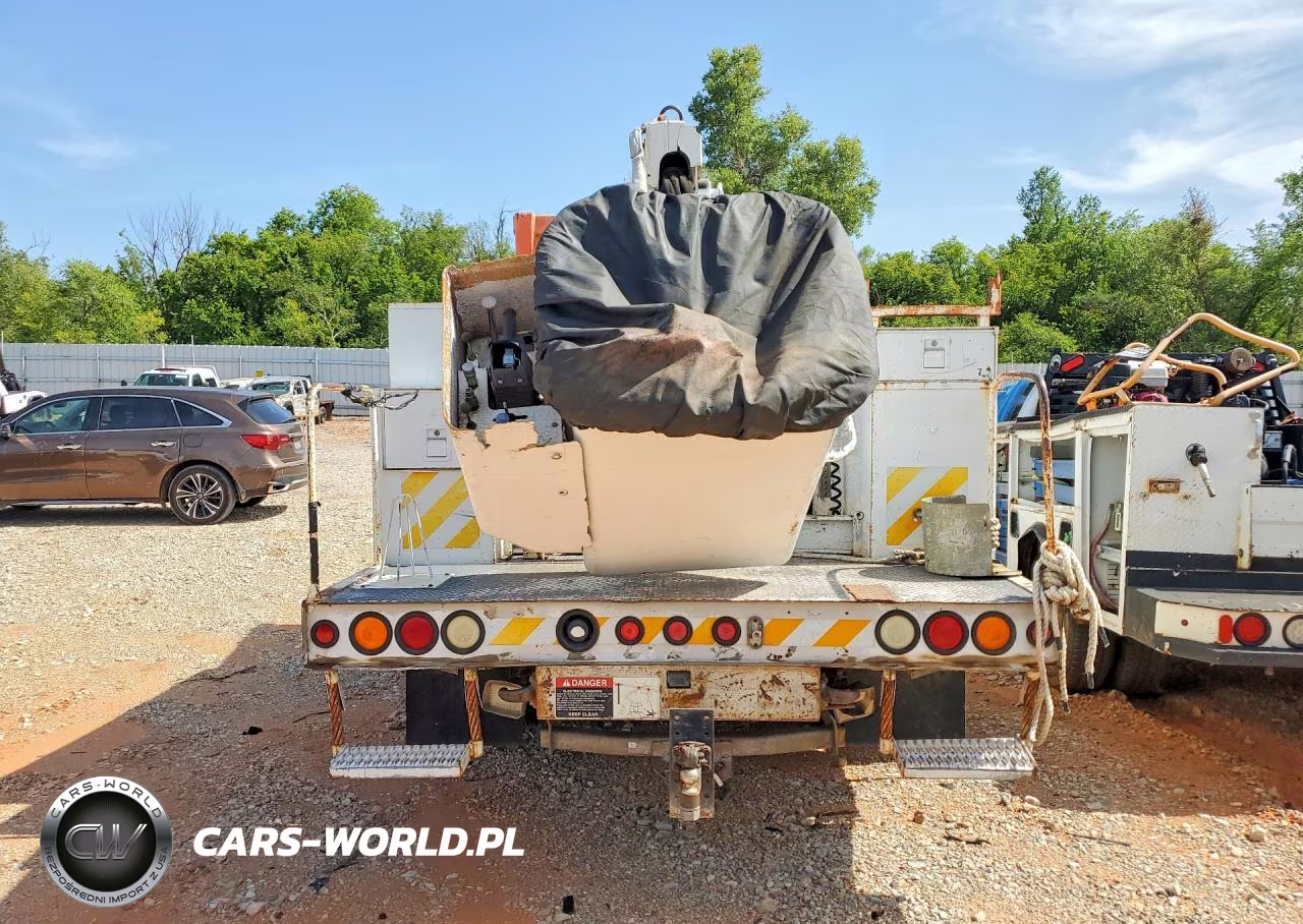 2002 Ford F550 Super Duty VIN:1FDAF56F22ED68550 - 6