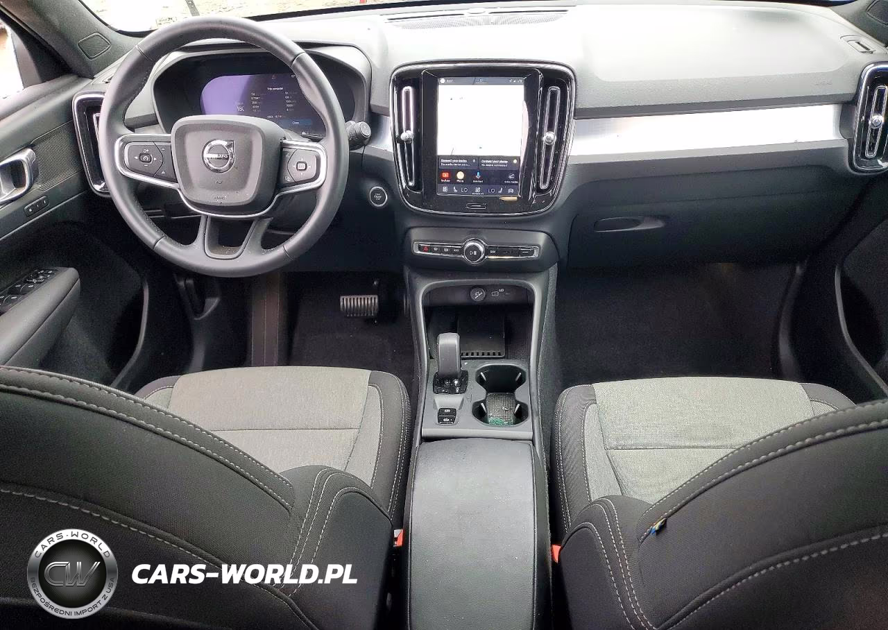 2025 Volvo Xc40 Core VIN:YV4L12UJ0S2477704 - 8
