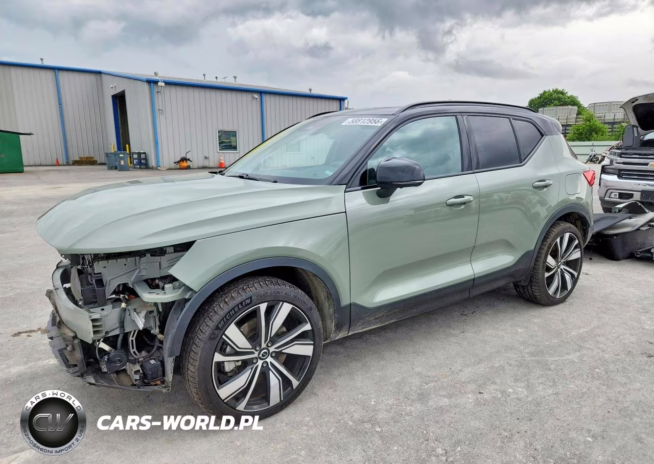 2022 Volvo Xc40 P8 Recharge Ultimate – zdjęcie 1 z 14