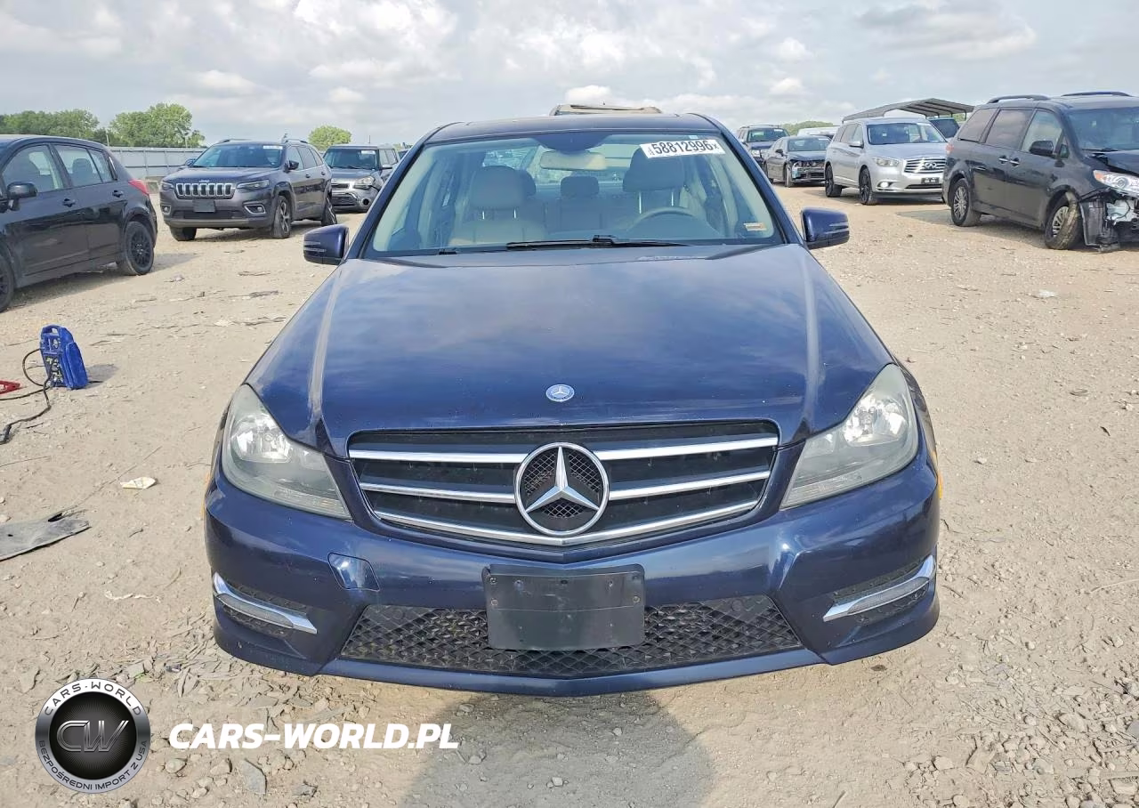 2014 Mercedes-Benz C 250 VIN:WDDGF4HB2EA967517 - 5