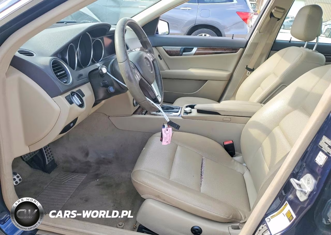 2014 Mercedes-Benz C 250 VIN:WDDGF4HB2EA967517 - 7