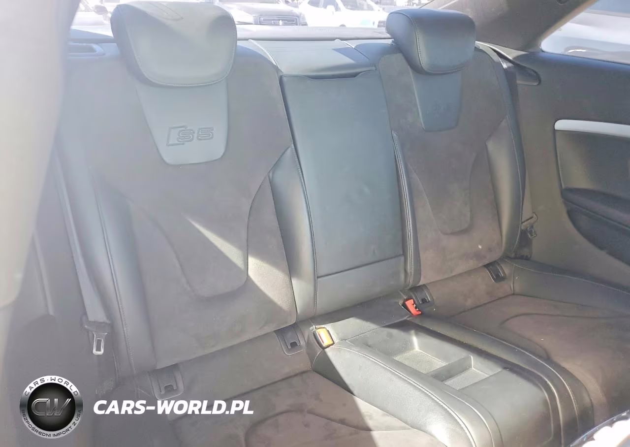 2012 Audi S5 Premium Plus VIN:WAUGVAFRXCA017010 - 10