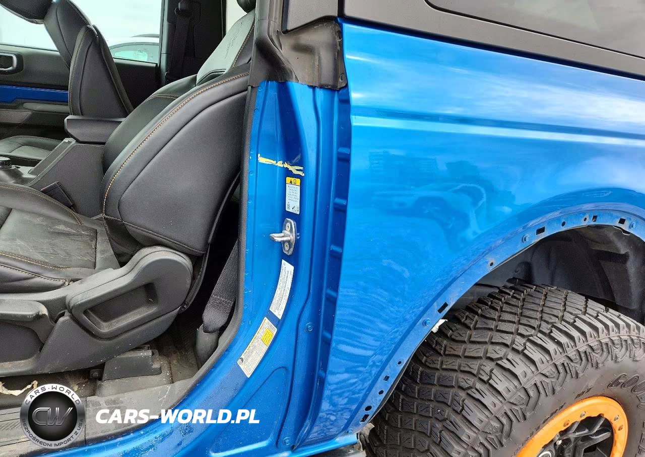 2021 Ford Bronco Base VIN:1FMDE5CP0MLB00432 - 13