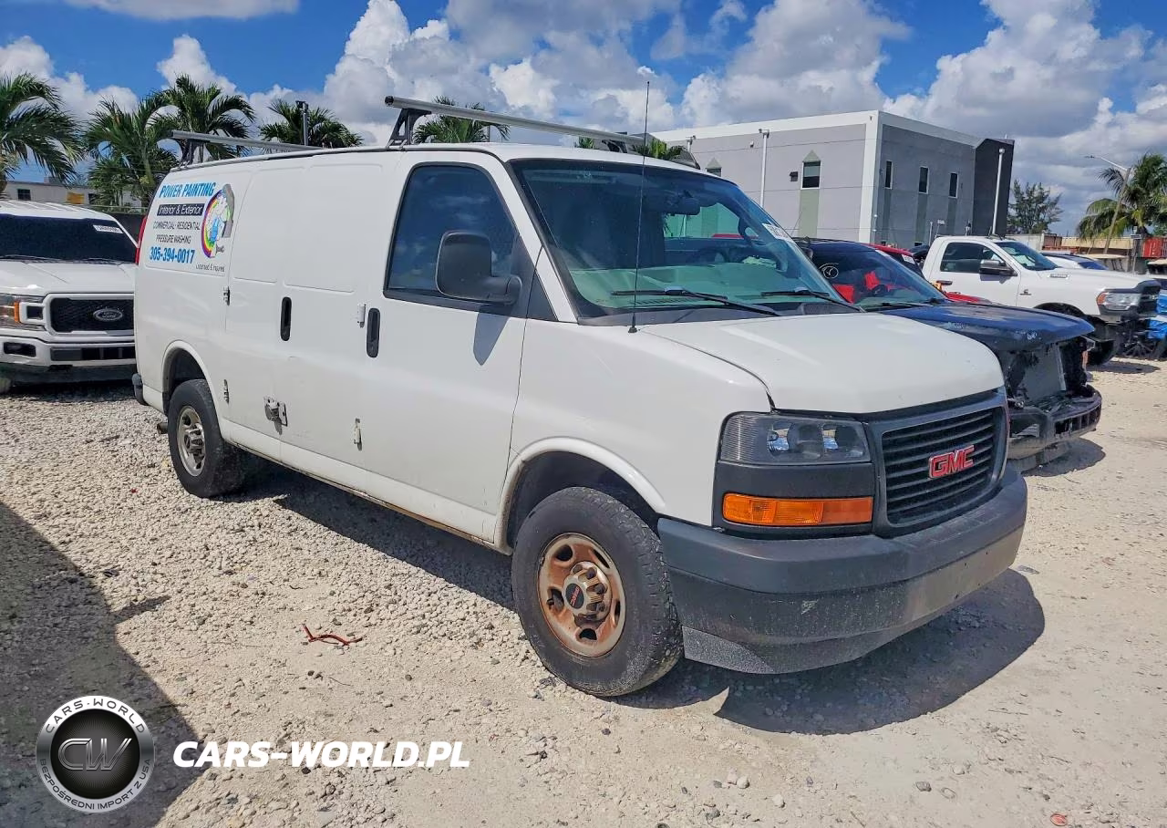 2018 GMC Savana G2500 VIN:1GTW7AFP7J1342878 - 4