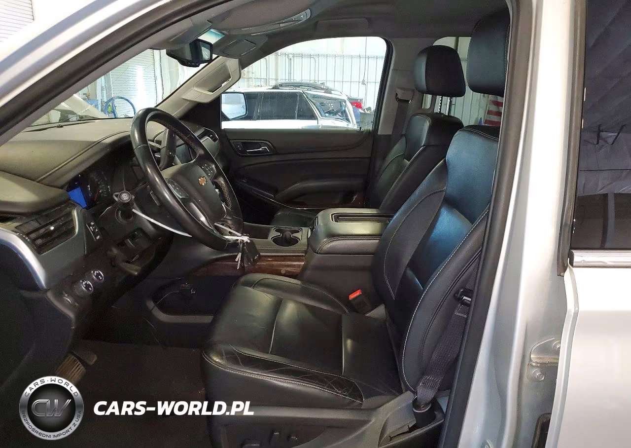 2019 Chevrolet Suburban K1500 Lt VIN:1GNSKHKC4KR387702 - 7